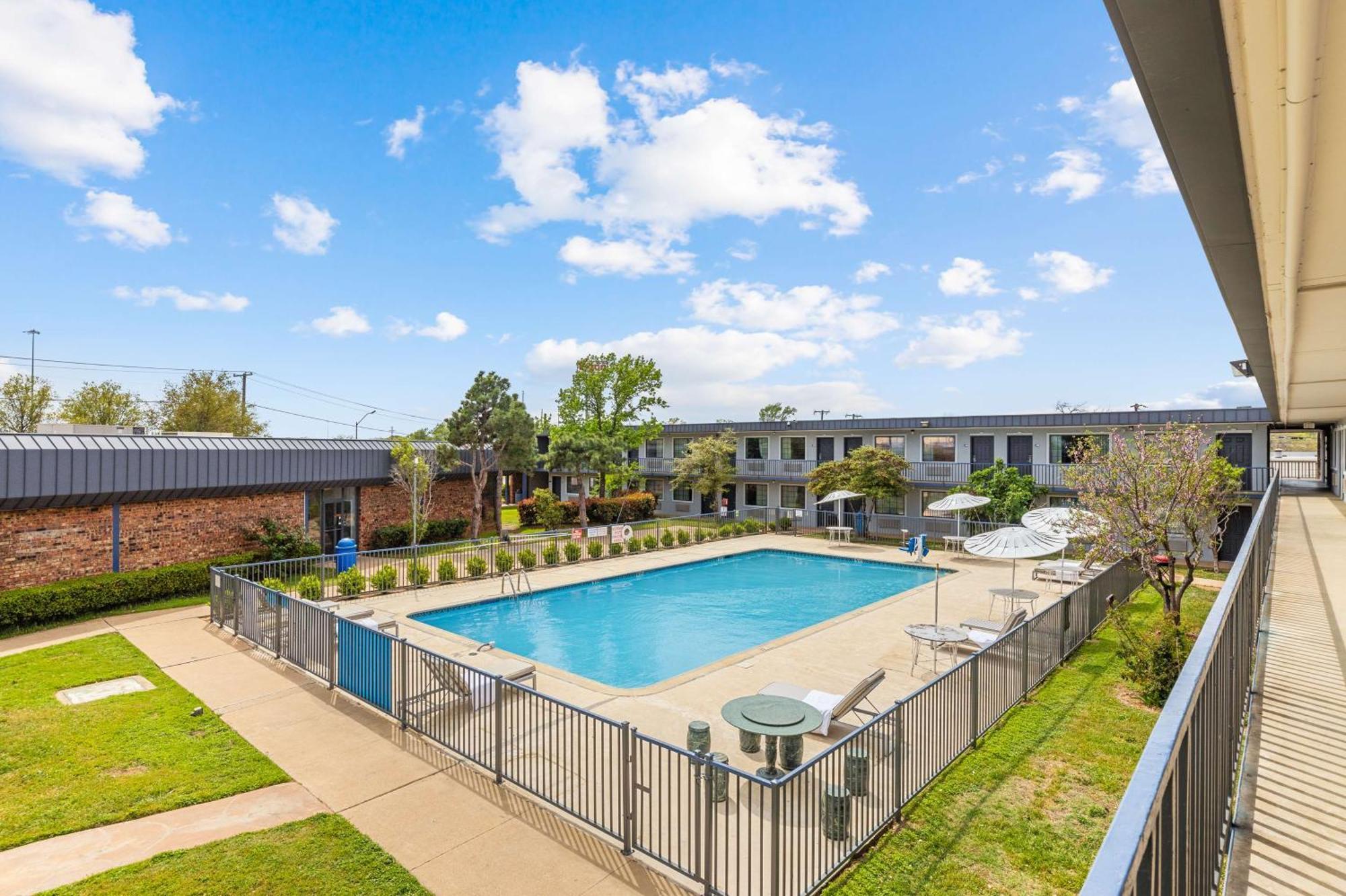 Americas Best Value Inn Fort Worth/Hurst Richland Hills Dış mekan fotoğraf